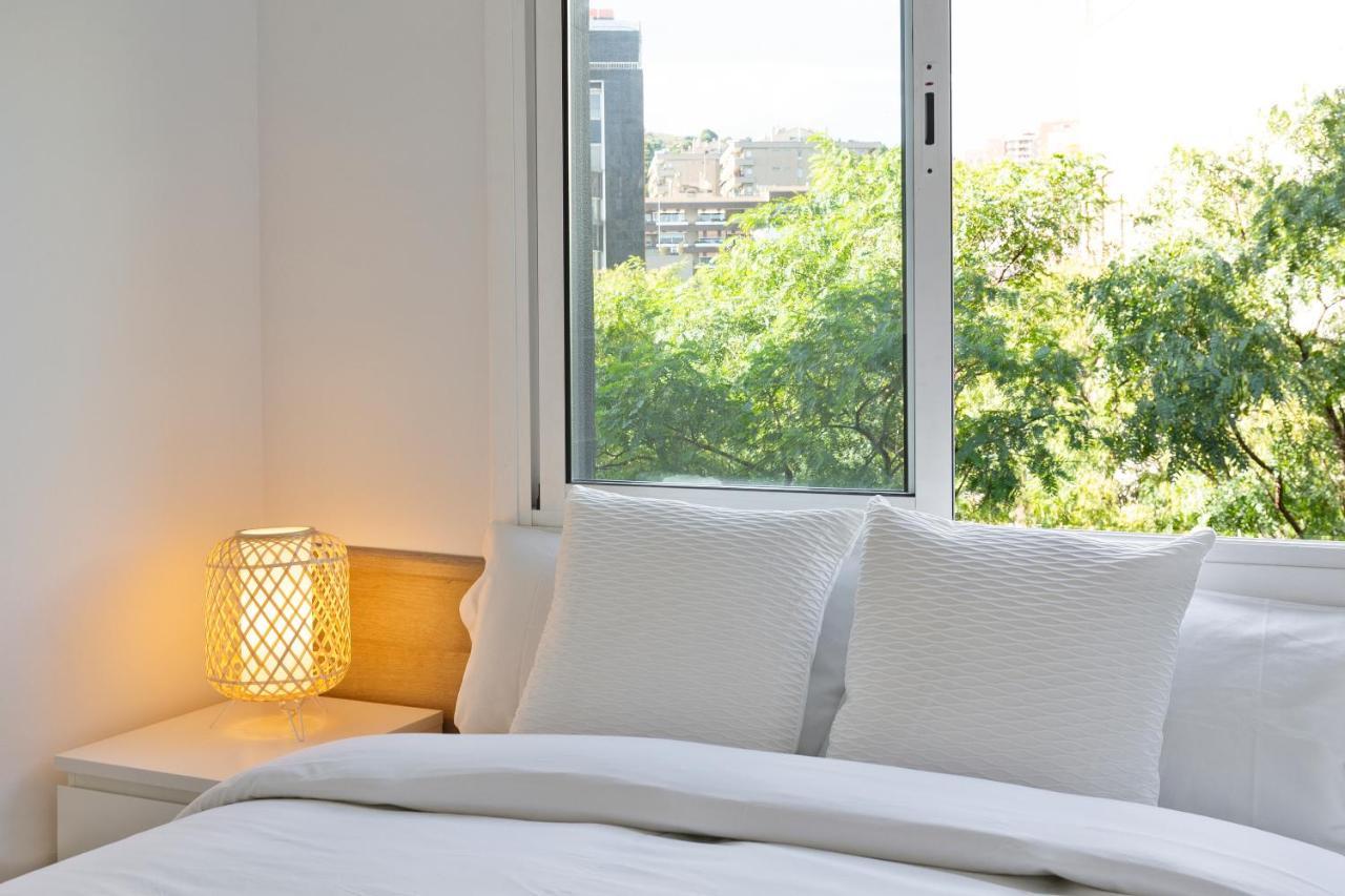 Suites Barcelona Park Gueell Екстериор снимка