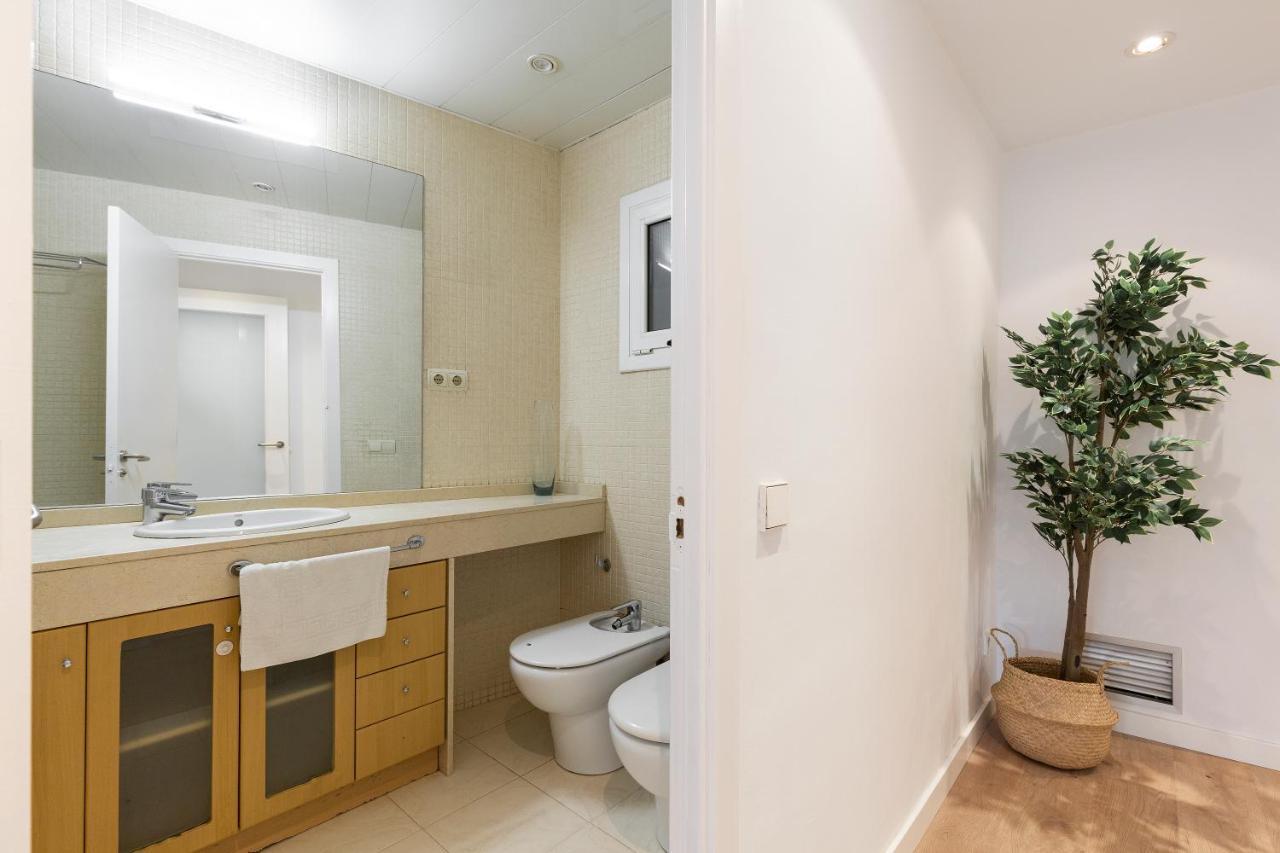 Suites Barcelona Park Gueell Екстериор снимка