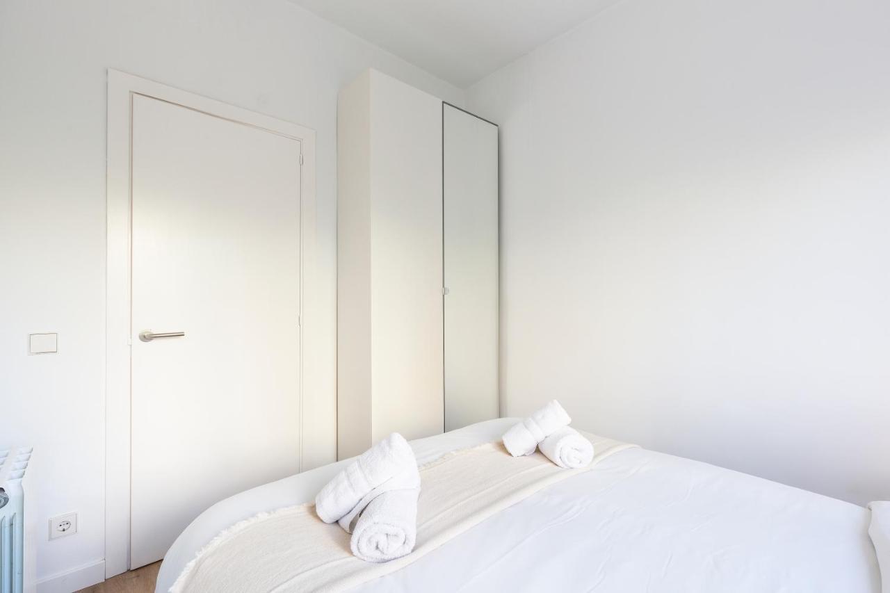 Suites Barcelona Park Gueell Екстериор снимка