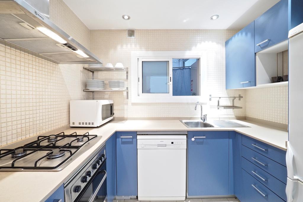 Suites Barcelona Park Gueell Екстериор снимка