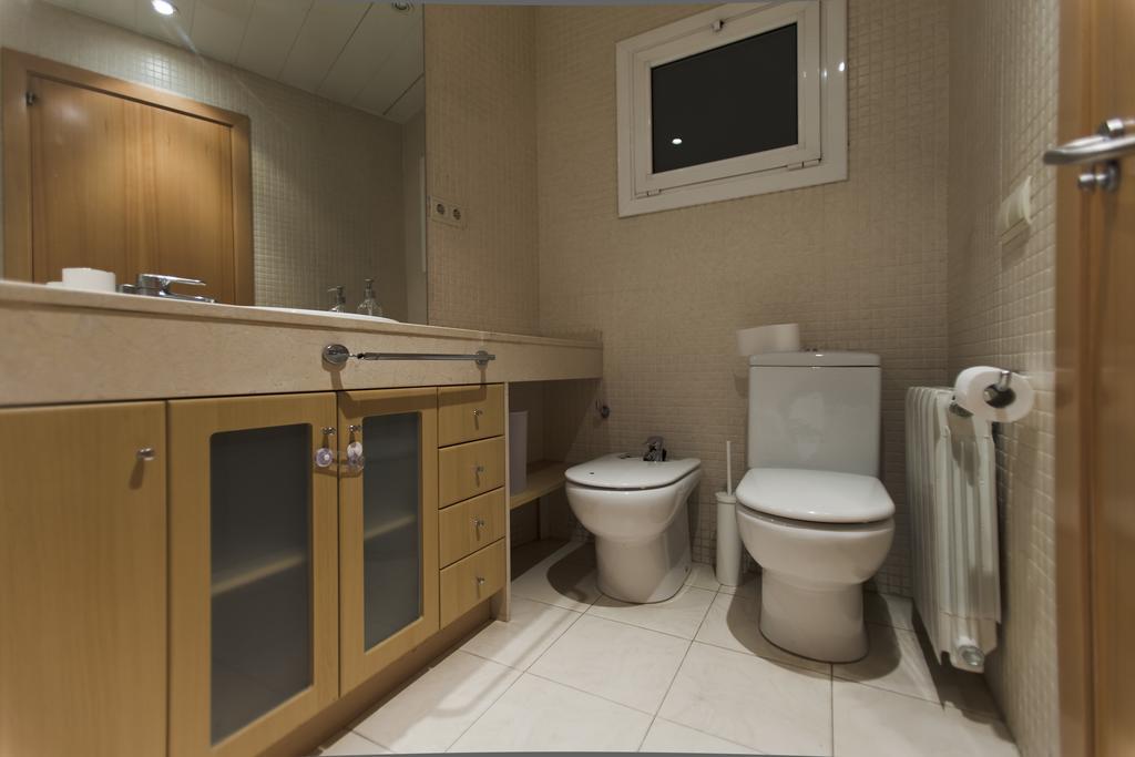 Suites Barcelona Park Gueell Екстериор снимка